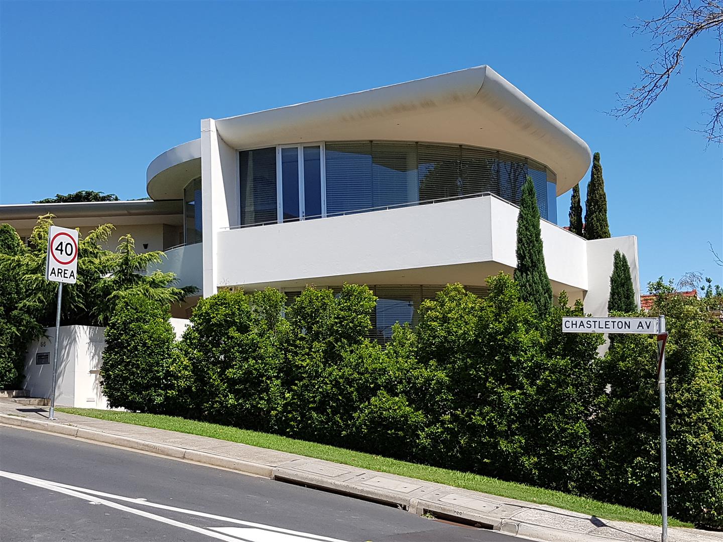 Modern prestige home