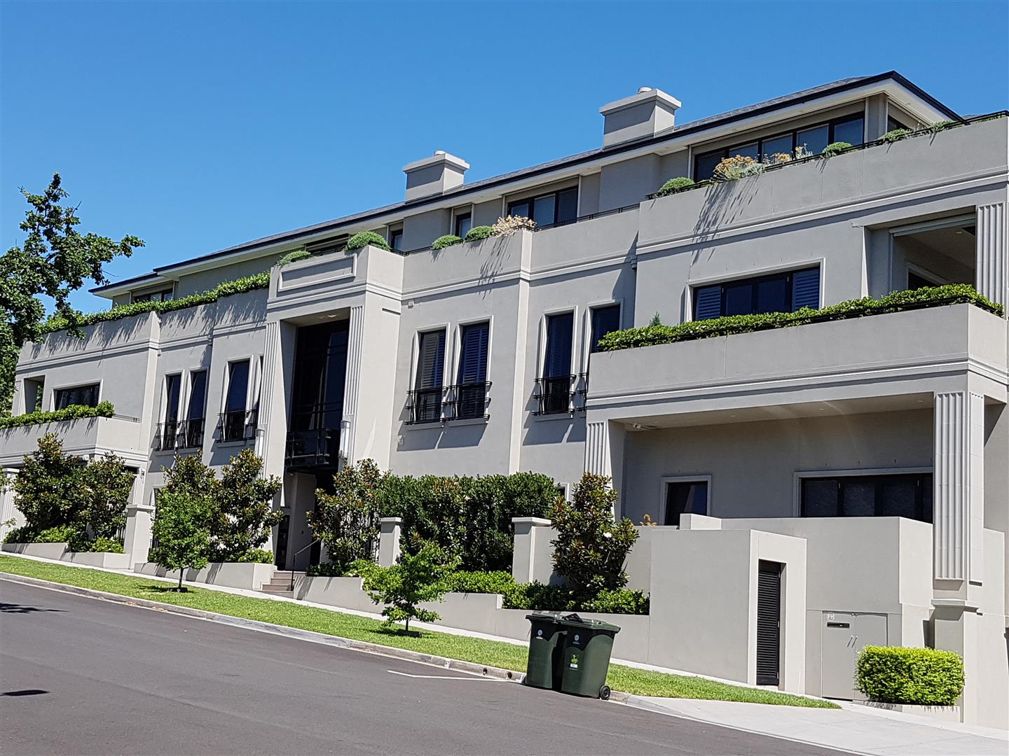 Prestige terrace row